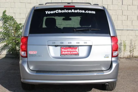More photos of 2018 Dodge Grand Caravan SXT at Your Choice Autos - Elgin, IL