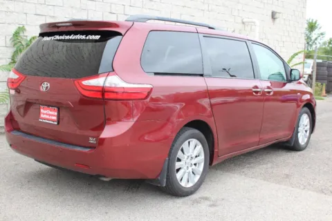 More photos of 2017 Toyota Sienna XLE Premium 7 Passenger AWD 4dr Mini Van at Your Choice Autos - Elgin, IL
