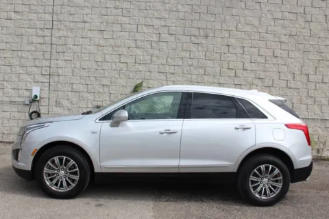 Photos of 2019 Cadillac XT5 Luxury FWD for sale in Elgin, IL at Your Choice Autos - Elgin