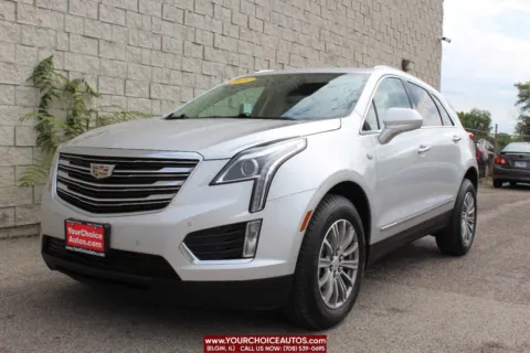Silver 2019 Cadillac XT5 Luxury FWD for sale in Elgin, IL