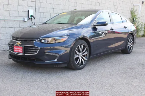 Blue 2017 Chevrolet Malibu LT for sale in Elgin, IL