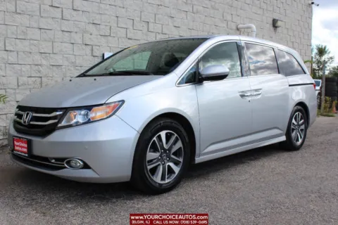 Silver 2014 Honda Odyssey Touring 4dr Mini Van for sale in Elgin, IL