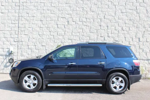 Photos of 2009 GMC Acadia SLE1 for sale in Elgin, IL at Your Choice Autos - Elgin