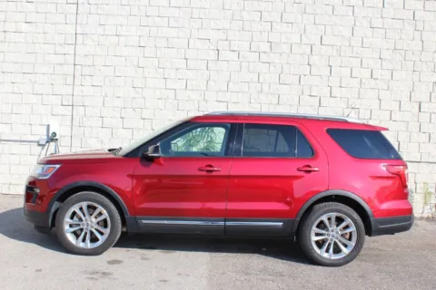Photos of 2018 Ford Explorer XLT for sale in Elgin, IL at Your Choice Autos - Elgin