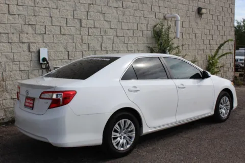 More photos of 2012 Toyota Camry LE 4dr Sedan at Your Choice Autos - Elgin, IL