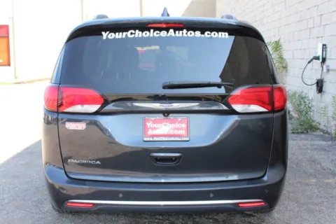 More photos of 2019 Chrysler Pacifica Touring L Plus at Your Choice Autos - Elgin, IL