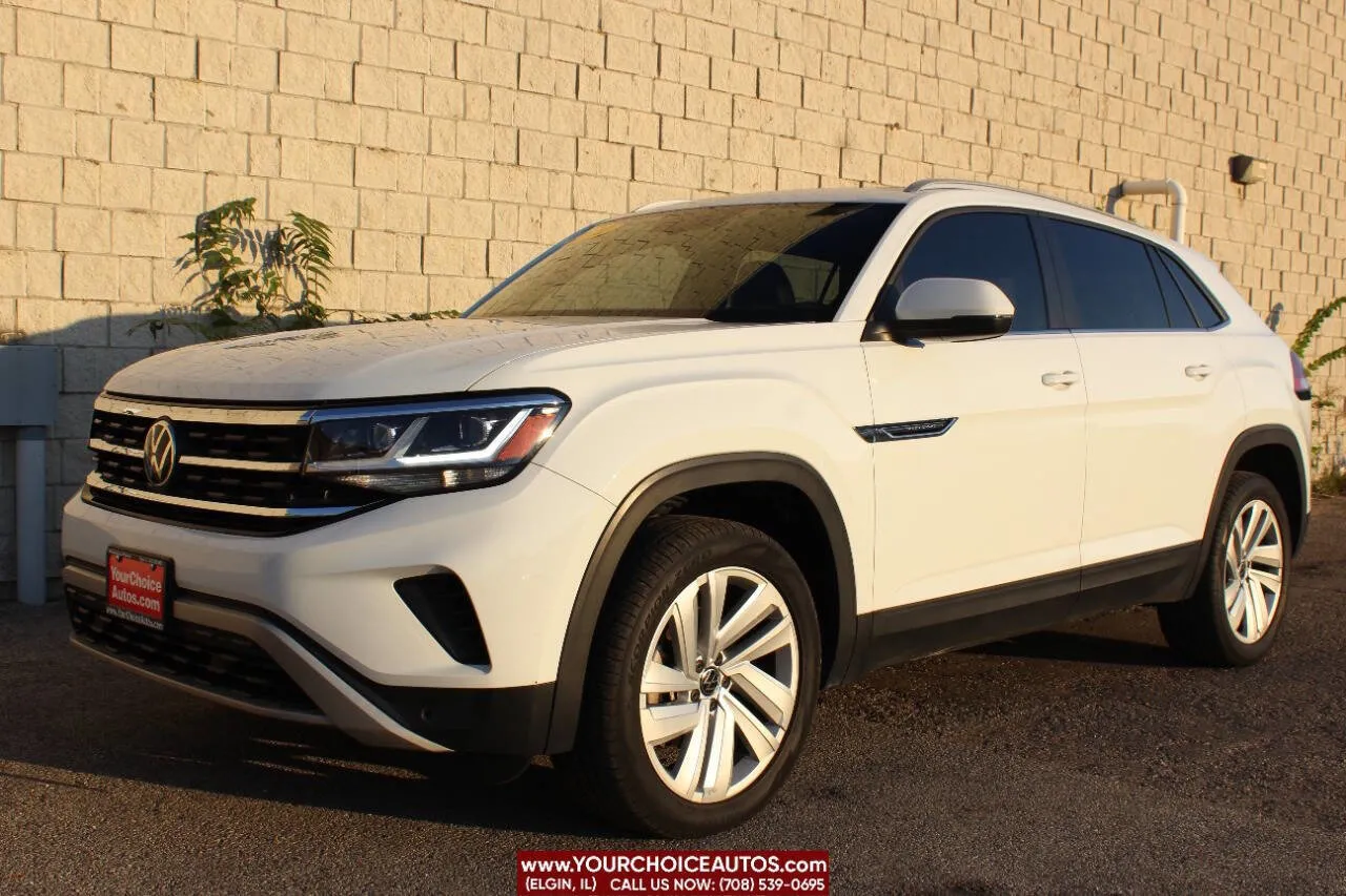 White 2020 Volkswagen Atlas Cross Sport V6 SE 4Motion AWD 4dr SUV w/Technology for sale in Elgin, IL