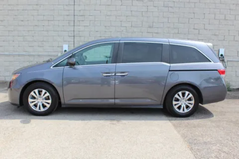 Photos of 2016 Honda Odyssey EX-L for sale in Elgin, IL at Your Choice Autos - Elgin