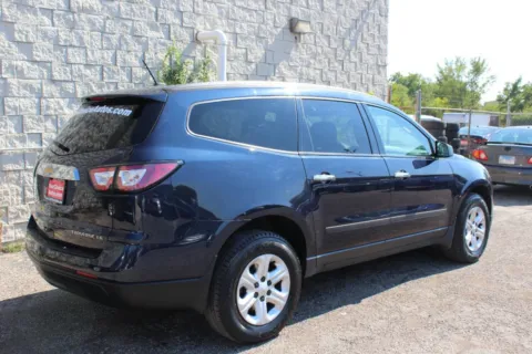 More photos of 2015 Chevrolet Traverse LS at Your Choice Autos - Elgin, IL