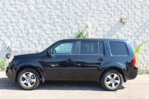 Photos of 2012 Honda Pilot EX for sale in Elgin, IL at Your Choice Autos - Elgin