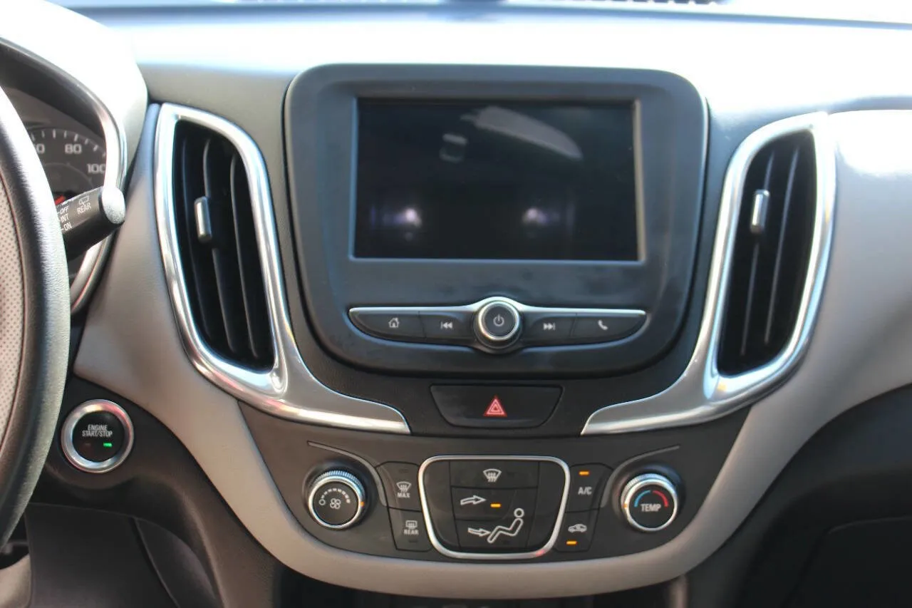 2019 Chevrolet Equinox LS - Photo 20