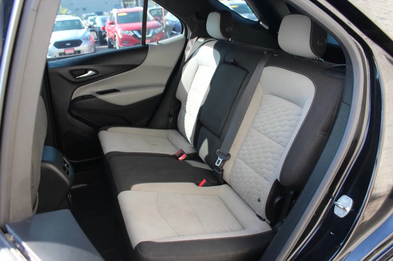 2019 Chevrolet Equinox LS - Photo 13