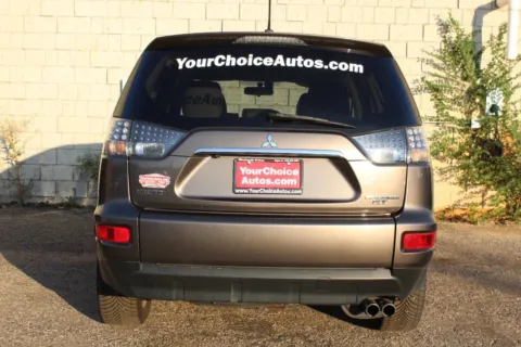 More photos of 2011 Mitsubishi Outlander GT at Your Choice Autos - Elgin, IL