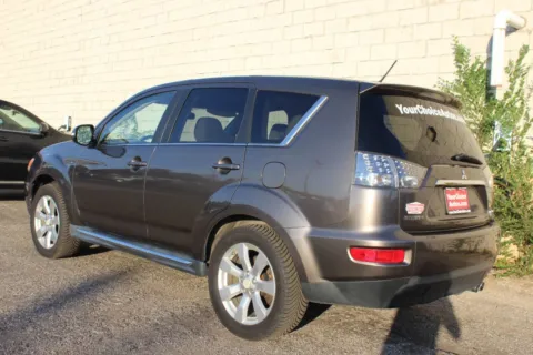 Another view of 2011 Mitsubishi Outlander GT for sale in Elgin, IL at Your Choice Autos - Elgin