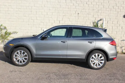 Photos of 2014 Porsche Cayenne S for sale in Elgin, IL at Your Choice Autos - Elgin
