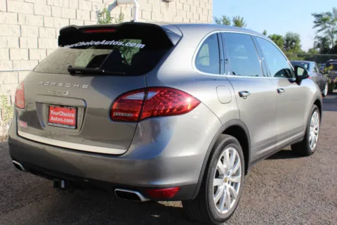 More photos of 2014 Porsche Cayenne S at Your Choice Autos - Elgin, IL