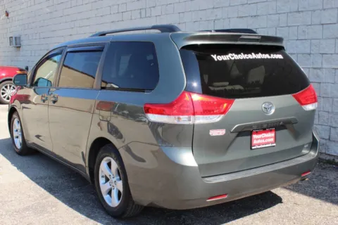 Another view of 2012 Toyota Sienna LE 8 Passenger 4dr Mini Van V6 for sale in Elgin, IL at Your Choice Autos - Elgin