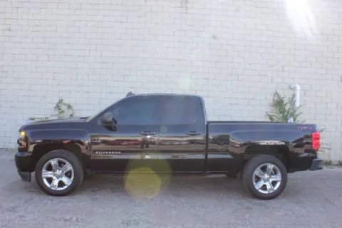 Photos of 2018 Chevrolet Silverado 1500 Custom for sale in Elgin, IL at Your Choice Autos - Elgin