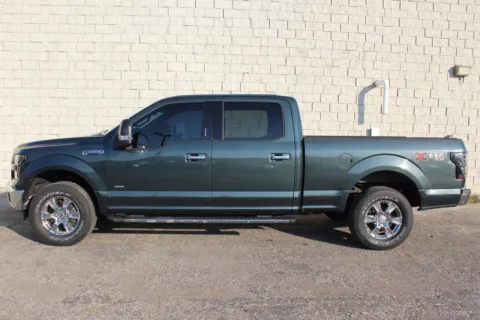 Photos of 2015 Ford F-150 XLT 4x4 4dr SuperCrew 6.5 ft. SB for sale in Elgin, IL at Your Choice Autos - Elgin