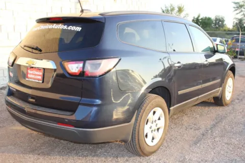 More photos of 2017 Chevrolet Traverse LS at Your Choice Autos - Elgin, IL