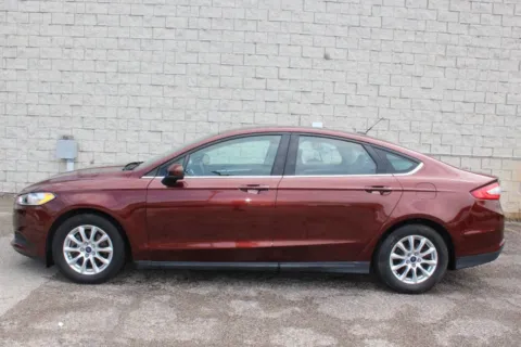 Photos of 2016 Ford Fusion S for sale in Elgin, IL at Your Choice Autos - Elgin