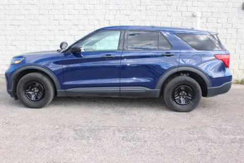 Photos of 2021 Ford Police Interceptor Utility AWD 4dr SUV for sale in Elgin, IL at Your Choice Autos - Elgin