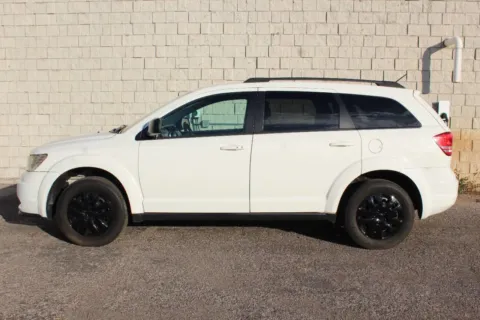 Photos of 2016 Dodge Journey SE for sale in Elgin, IL at Your Choice Autos - Elgin