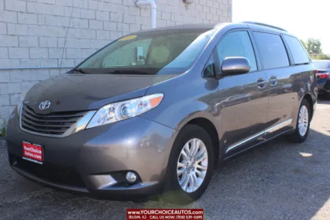 Gray 2011 Toyota Sienna XLE 8 Passenger 4dr Mini Van for sale in Elgin, IL