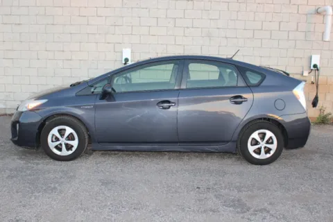 Photos of 2013 Toyota Prius Three 4dr Hatchback for sale in Elgin, IL at Your Choice Autos - Elgin