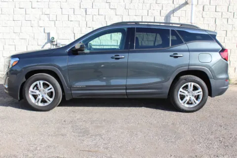 Photos of 2020 GMC Terrain SLE for sale in Elgin, IL at Your Choice Autos - Elgin