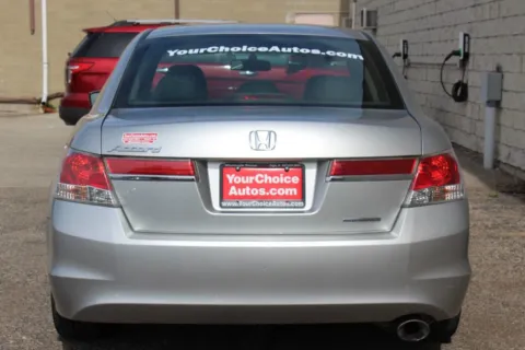 More photos of 2011 Honda Accord Sdn SE at Your Choice Autos - Elgin, IL