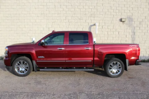 Photos of 2016 Chevrolet Silverado 1500 High Country for sale in Elgin, IL at Your Choice Autos - Elgin
