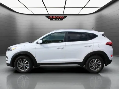 Photos of 2017 Hyundai Tucson SE for sale in Elgin, IL at Your Choice Autos - Elgin