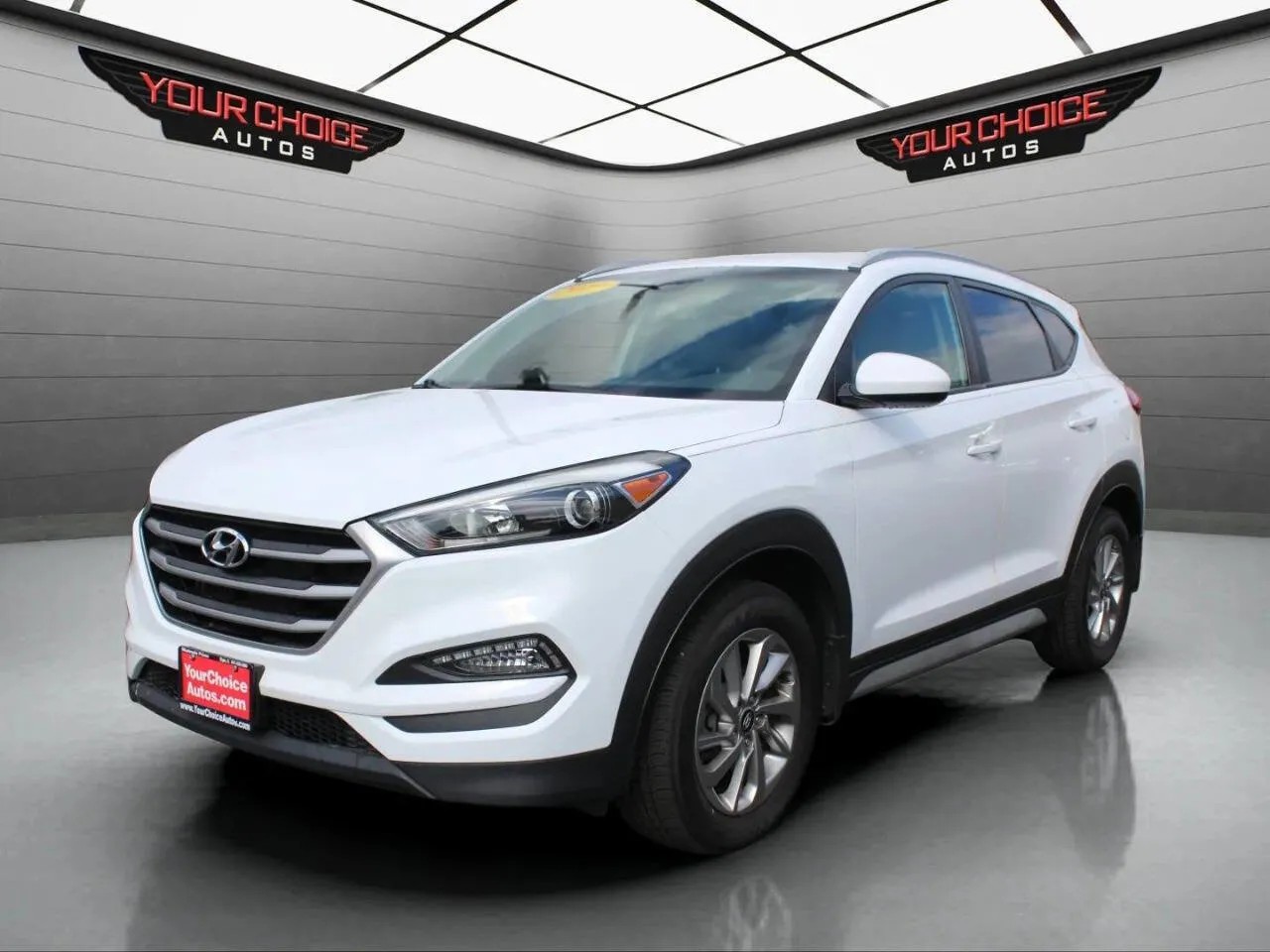 White 2017 Hyundai Tucson SE for sale in Elgin, IL