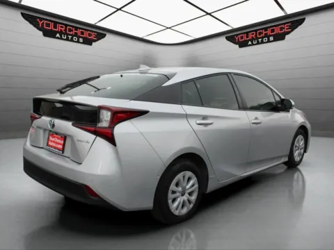 More photos of 2019 Toyota Prius L Eco 4dr Hatchback at Your Choice Autos - Elgin, IL