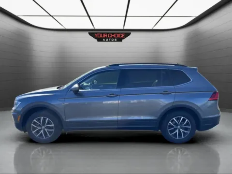 Photos of 2019 Volkswagen Tiguan SE 4dr SUV for sale in Elgin, IL at Your Choice Autos - Elgin