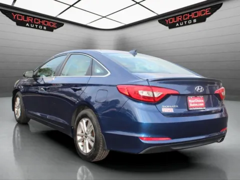 Another view of 2015 Hyundai Sonata 2.4L SE for sale in Elgin, IL at Your Choice Autos - Elgin