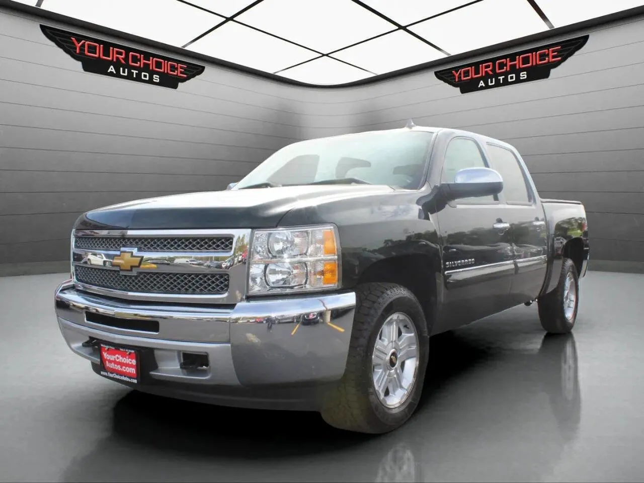 Green 2013 Chevrolet Silverado 1500 LT for sale in Elgin, IL