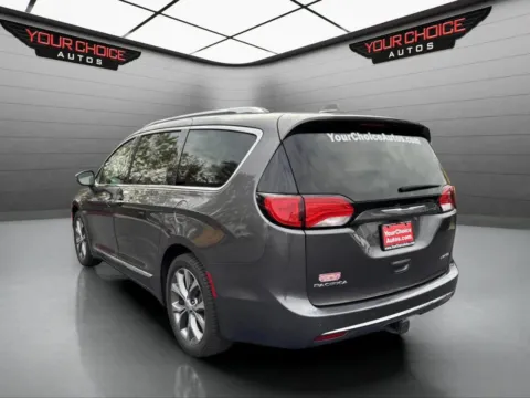 Another view of 2018 Chrysler Pacifica Limited for sale in Elgin, IL at Your Choice Autos - Elgin