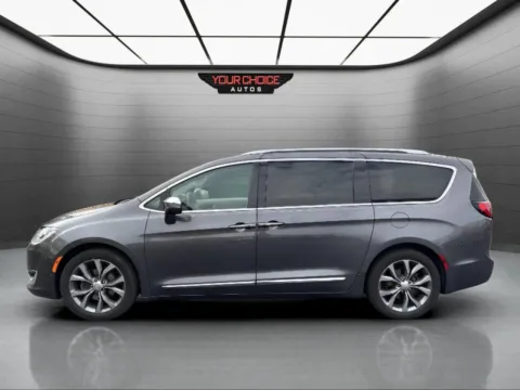 Photos of 2018 Chrysler Pacifica Limited for sale in Elgin, IL at Your Choice Autos - Elgin