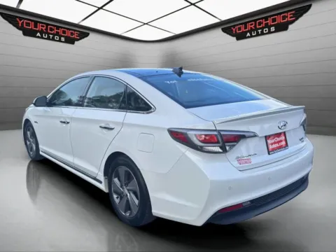 Another view of 2016 Hyundai Sonata Hybrid Limited for sale in Elgin, IL at Your Choice Autos - Elgin