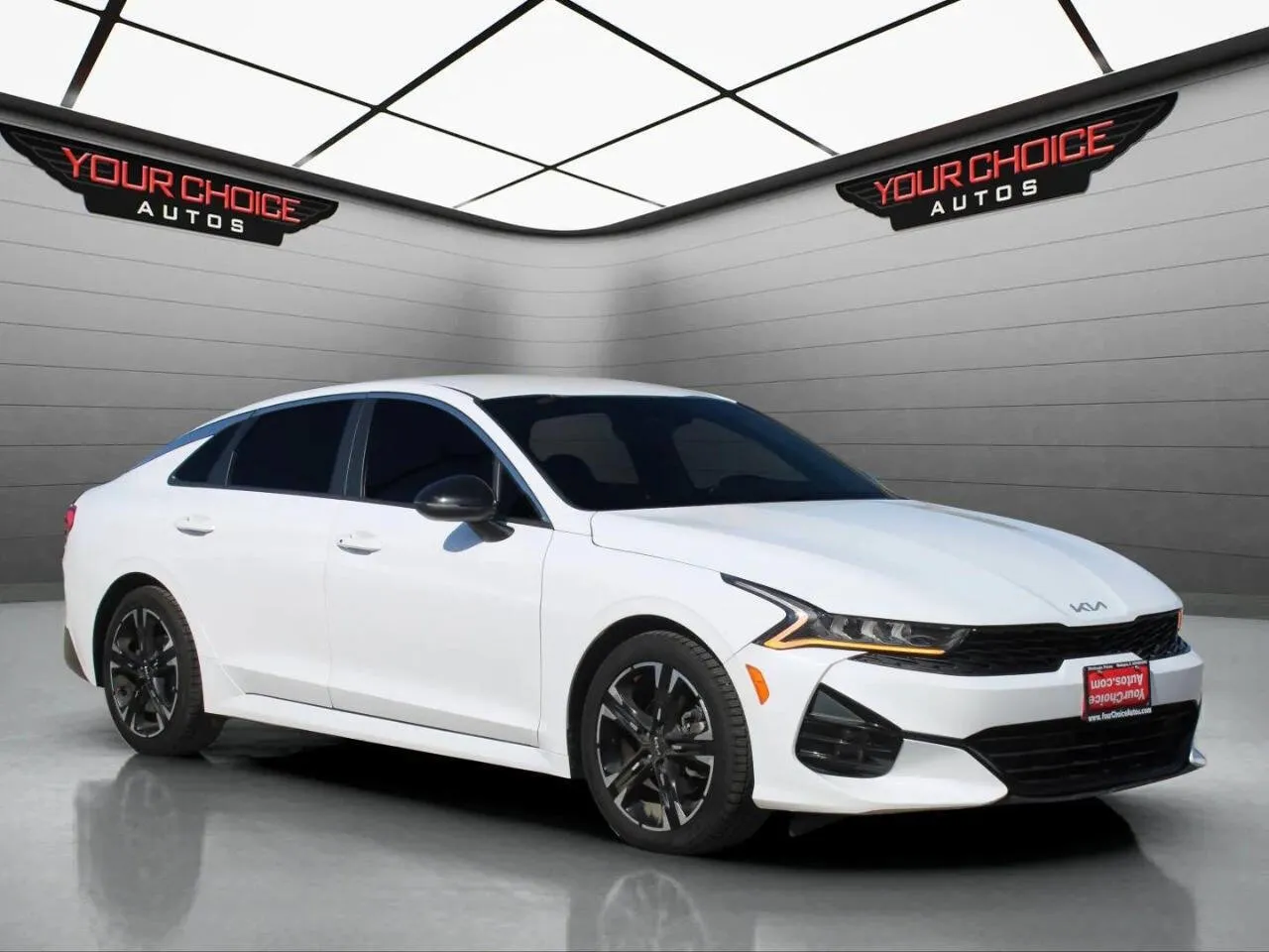 White 2022 Kia K5 GT-Line for sale in Waukegan, IL