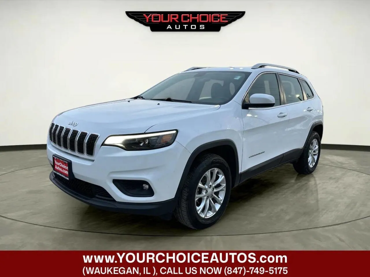 White 2019 Jeep Cherokee Latitude for sale in Waukegan, IL