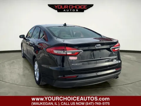 Another view of 2019 Ford Fusion SE for sale in Waukegan, IL at Your Choice Autos - Waukegan