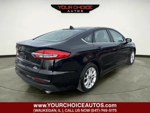 More photos of 2019 Ford Fusion SE at Your Choice Autos - Waukegan, IL