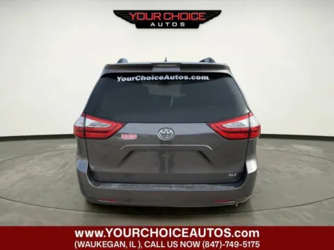 More photos of 2018 Toyota Sienna XLE 7 Passenger Auto Access Seat 4dr Mini Van at Your Choice Autos - Waukegan, IL