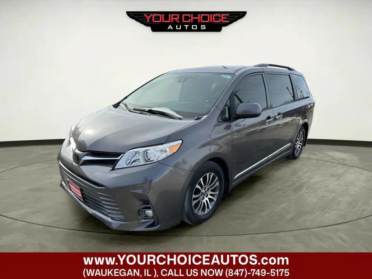 2018 Toyota Sienna XLE
