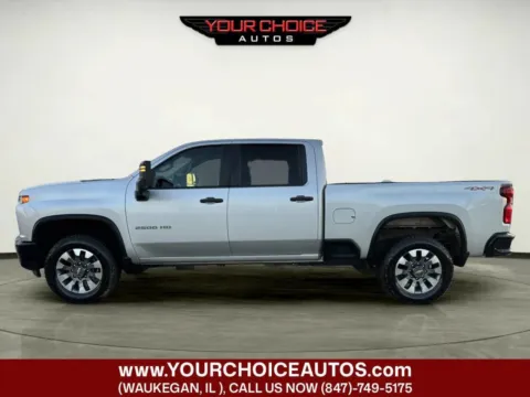 Photos of 2022 Chevrolet Silverado 2500HD Custom for sale in Waukegan, IL at Your Choice Autos - Waukegan