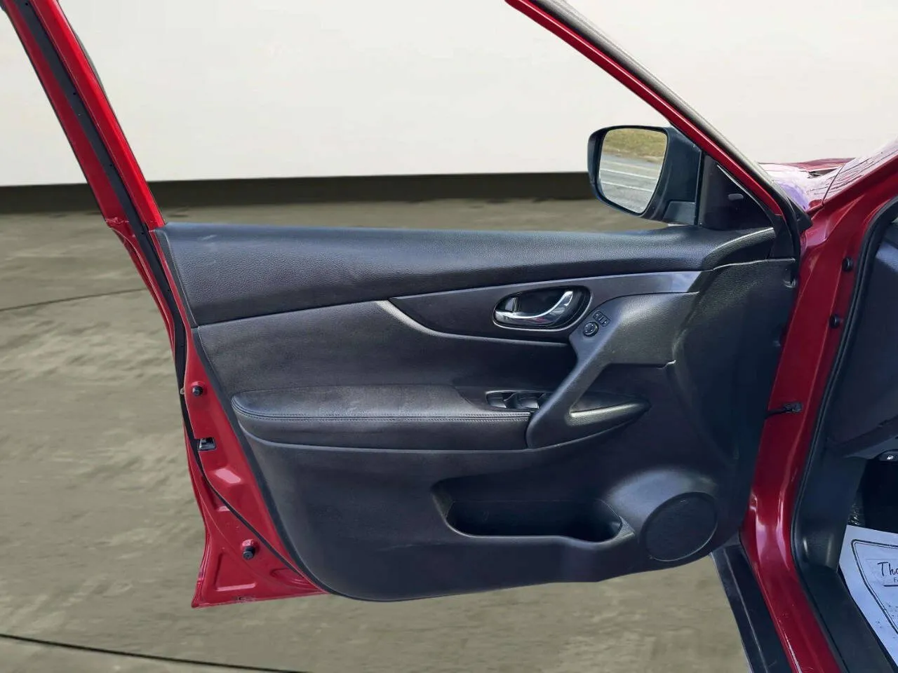 2017 Nissan Rogue SV - Photo 12