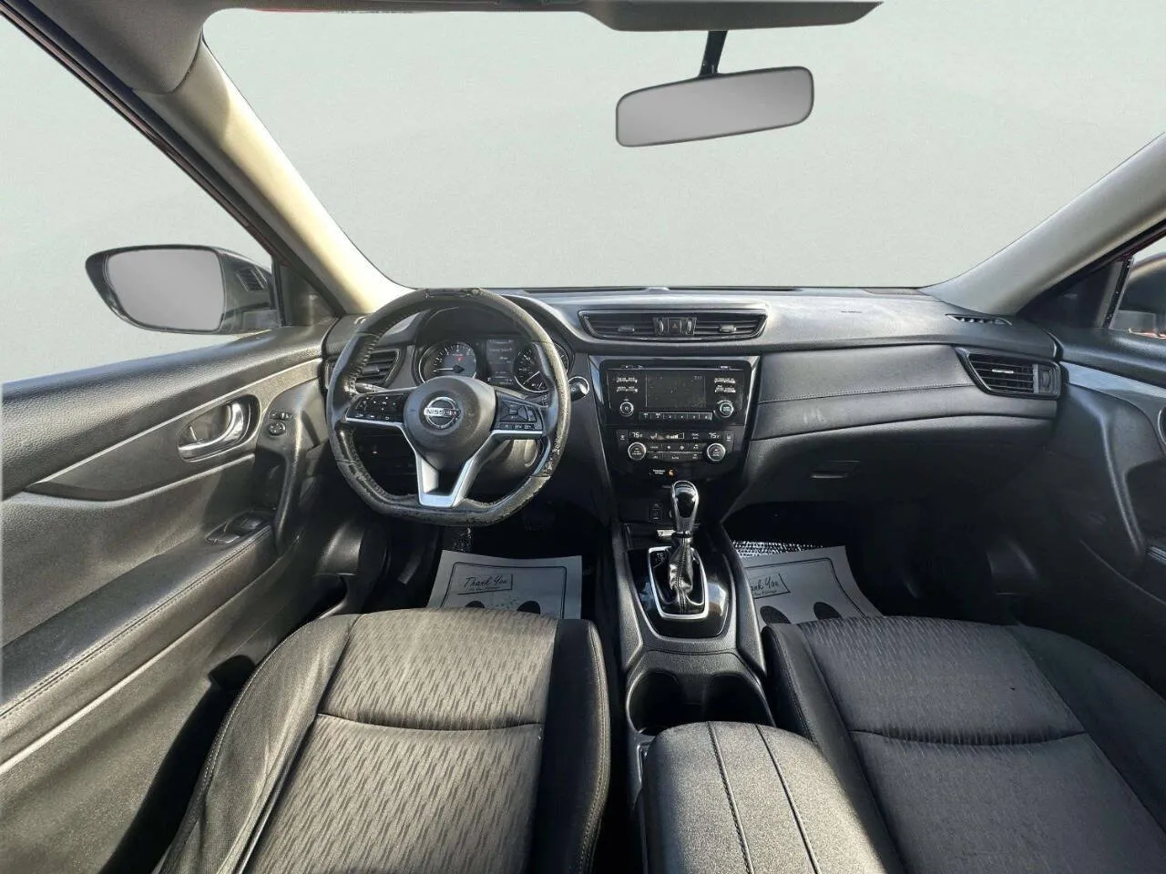 2017 Nissan Rogue SV - Photo 20